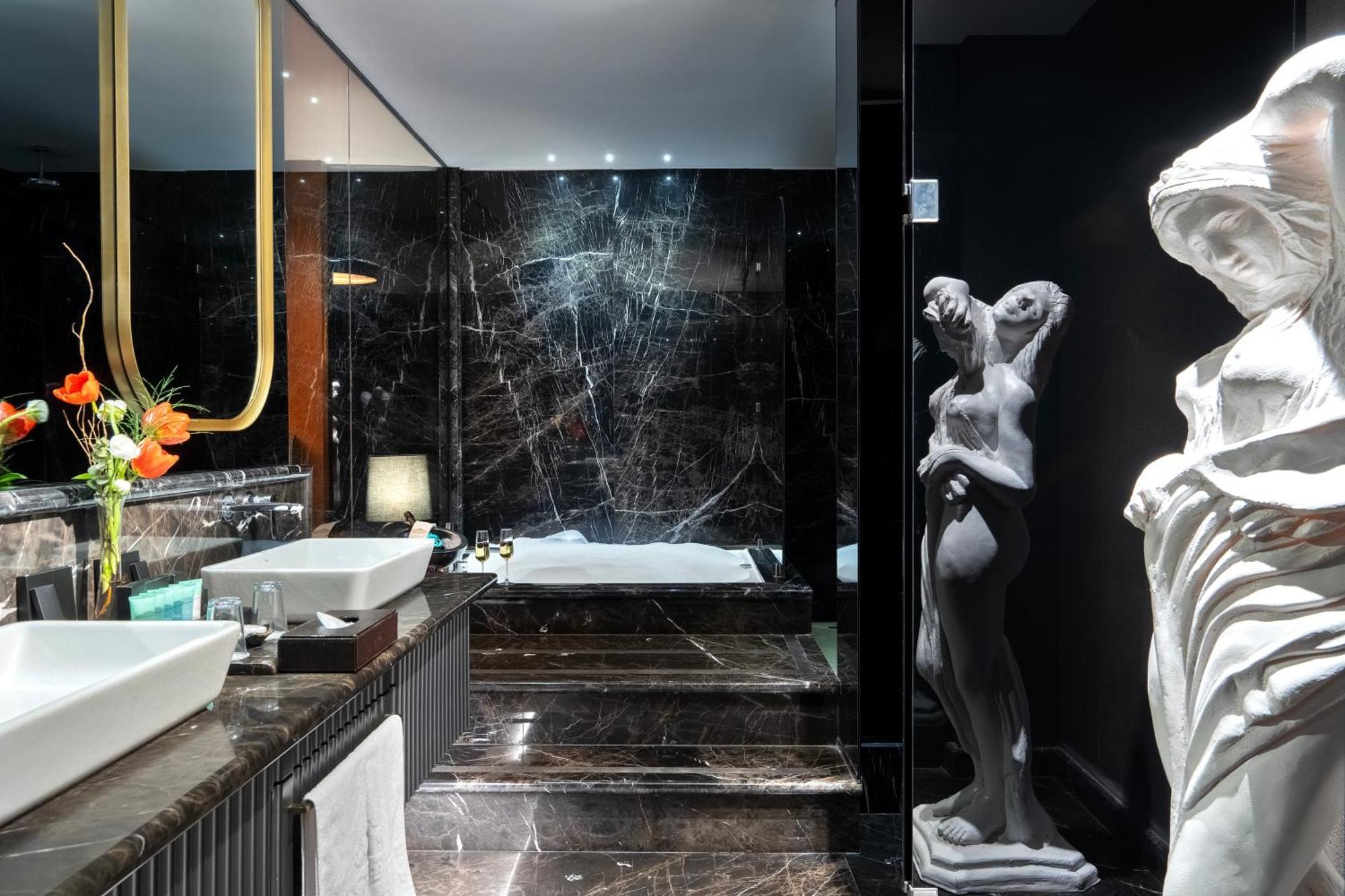 Lords Palace Hotel Spa Casino Girne Buitenkant foto